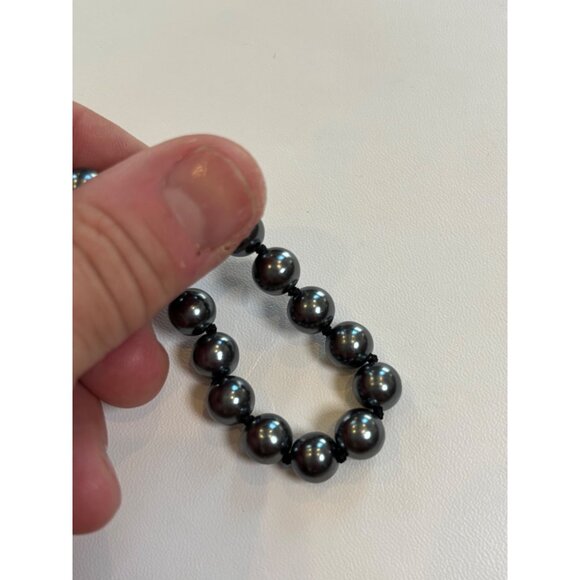 Vintage Black Pearl Beaded Bracelet With Gold-Tone Clasp - Picture 3 of 5